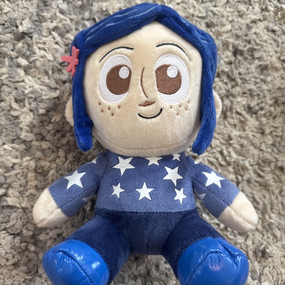 NECA Coraline Star Sweater 16"‎ Hug Me Plush